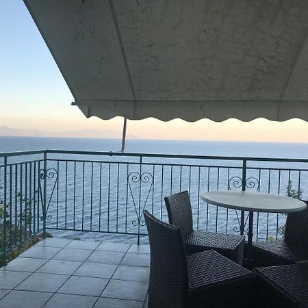 Villa Castle Sea View Parálion Ástros Kültér fotó